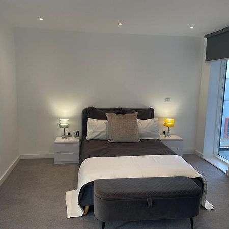 Ferienwohnung Malixa Uk London Borough of London Borough of Croydon Exterior foto